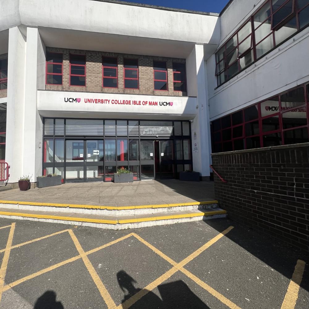 Front view of Homefield Road Campus building